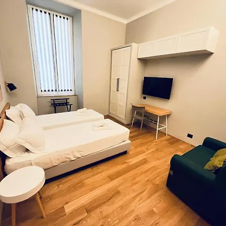 Assarotti 17 Гостевой дом